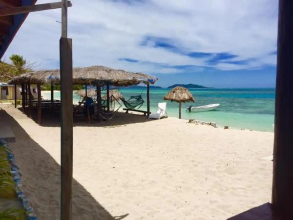 Mana Lagoon Backpackers Mana Island Exterior foto