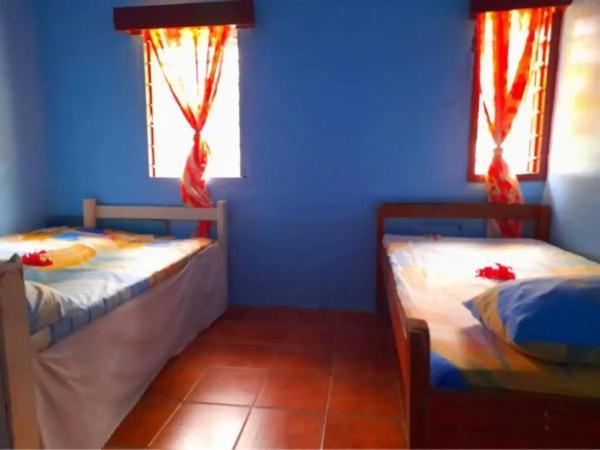 Mana Lagoon Backpackers Mana Island Exterior foto